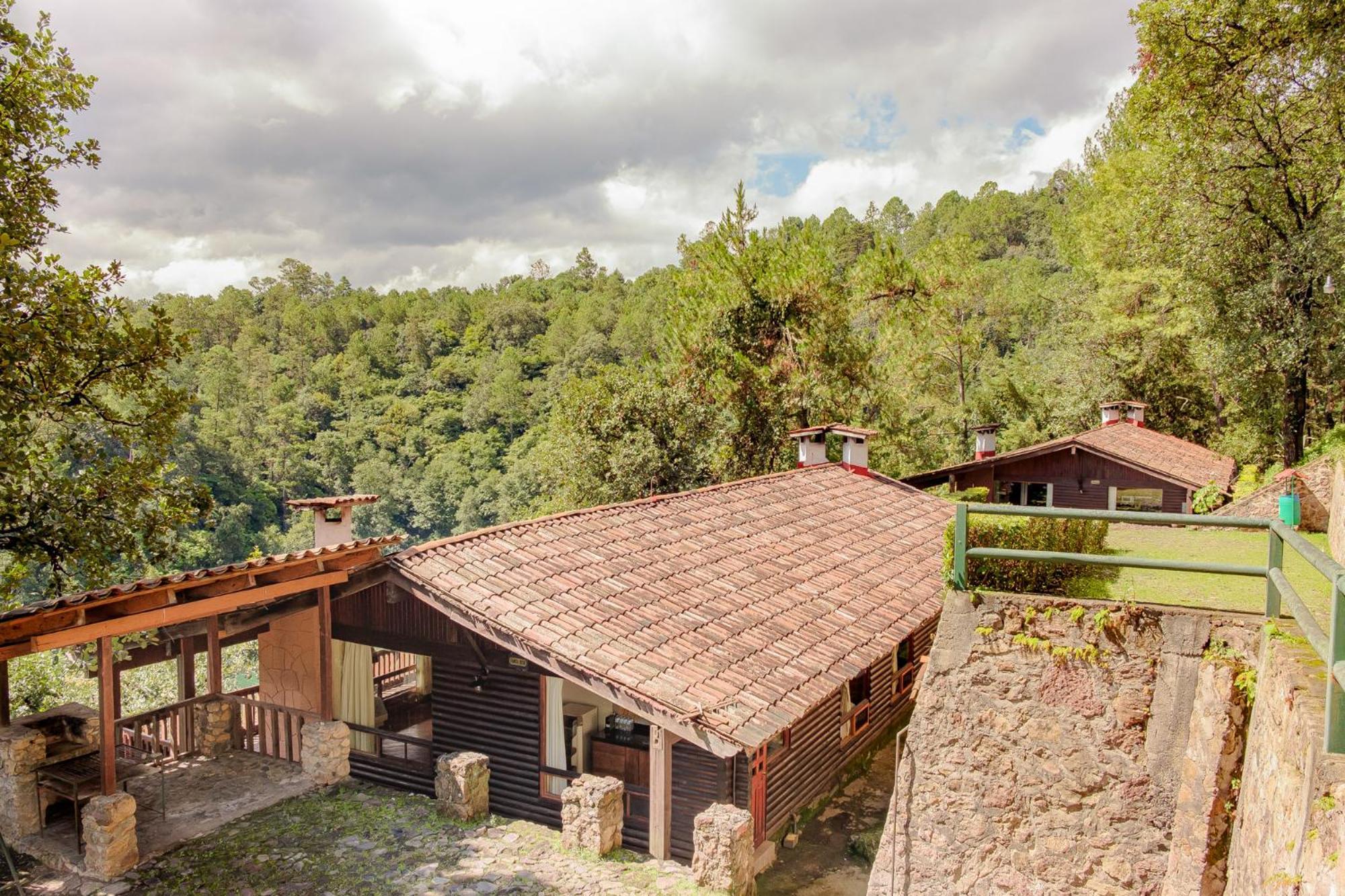 Zirahuen Forest And Resort ภายนอก รูปภาพ